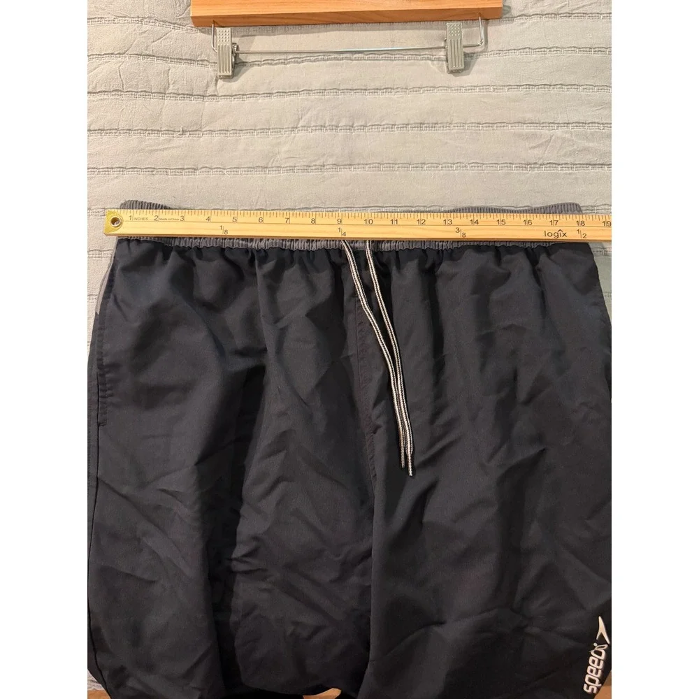 Speedo Mens XXL Swim Trunks Black Gray Board Shorts Mesh Lined Zipper Pocket